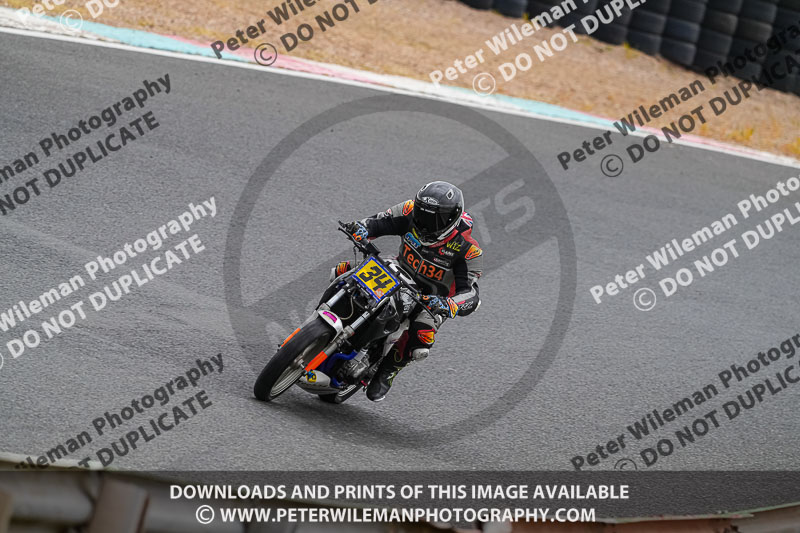 enduro digital images;event digital images;eventdigitalimages;mallory park;mallory park photographs;mallory park trackday;mallory park trackday photographs;no limits trackdays;peter wileman photography;racing digital images;trackday digital images;trackday photos